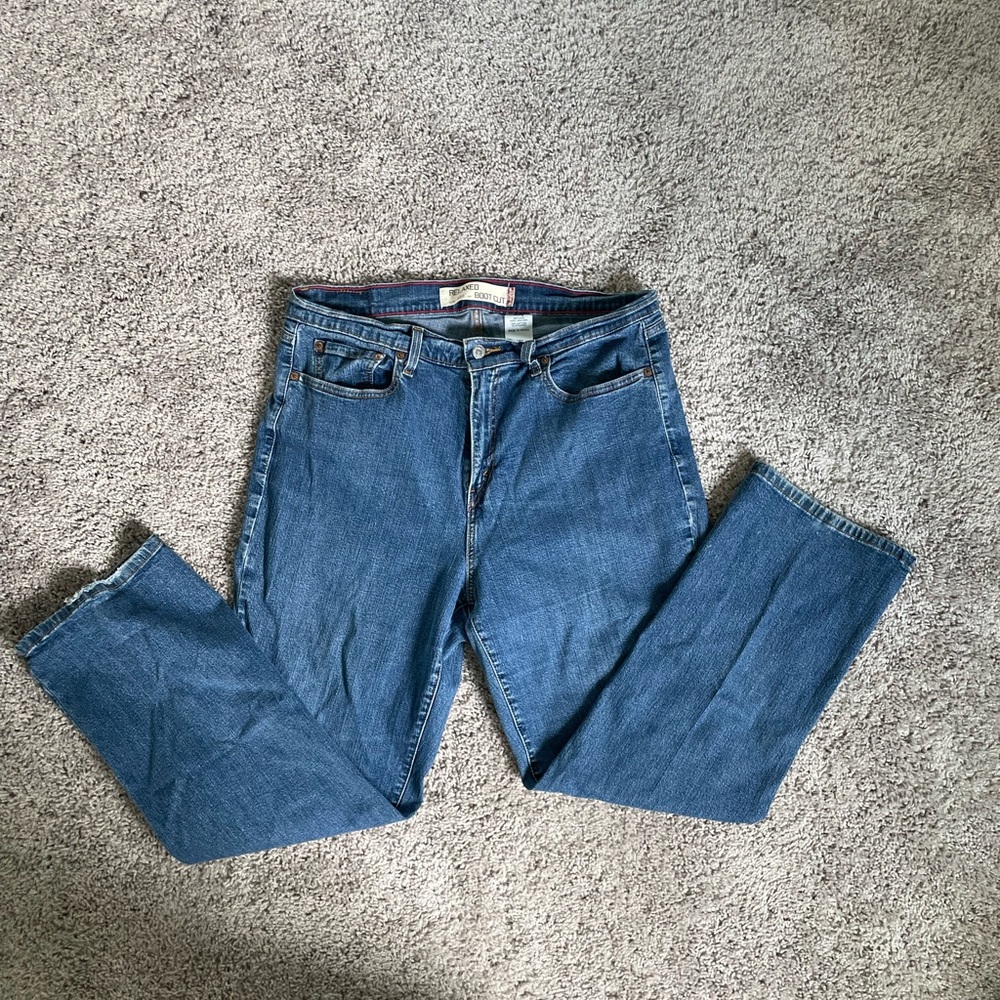 Levi Strauss 550 relaxed bootcut womens jeans